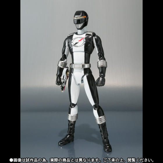 GoGo Sentai Bokenger (SH Figuarts) (08/2013) News_b11