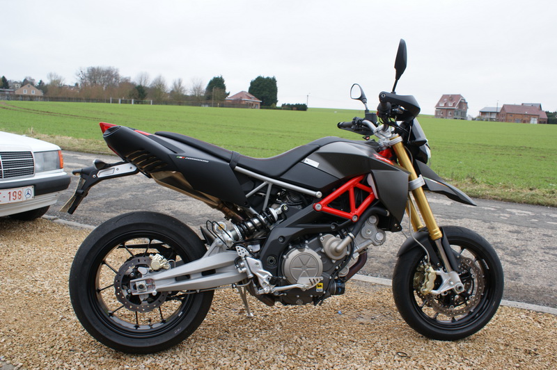 Aprilia Dorsoduro 750cc Dsc06310