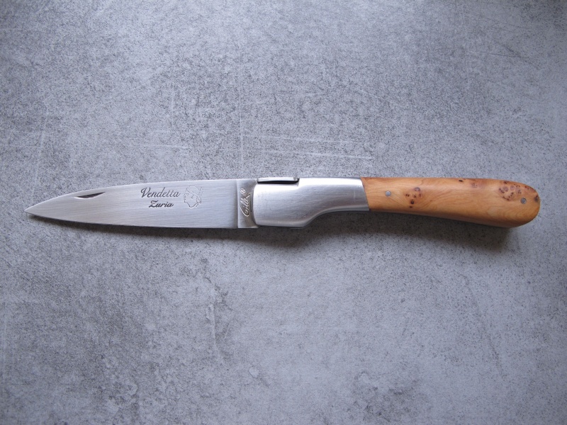 Les couteaux et autres objets coupants Img_4410