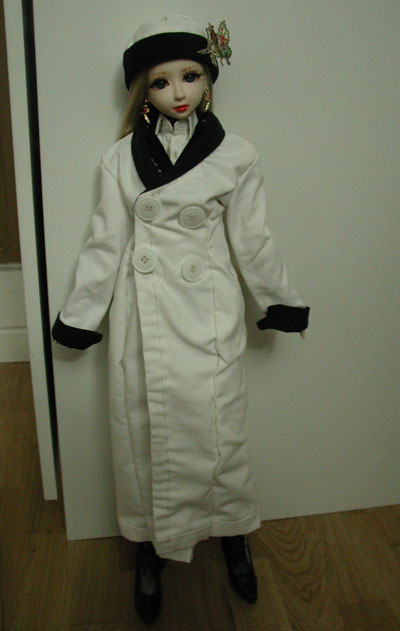 couture Lumineko : p 9 Robe Model Doll Dana 10/06 - Page 7 Epsn0040