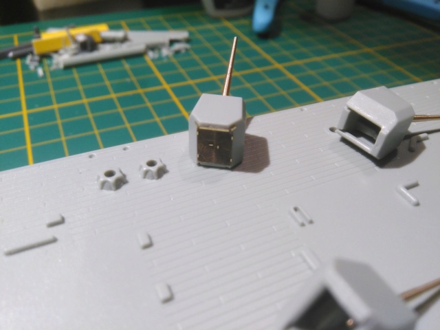 Admiral Graf Spee Academy 1/350 + PE Eduard + canons Master Model Img_2050