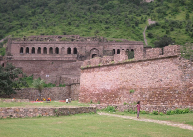 Le fort de Bhangarh.  Po32