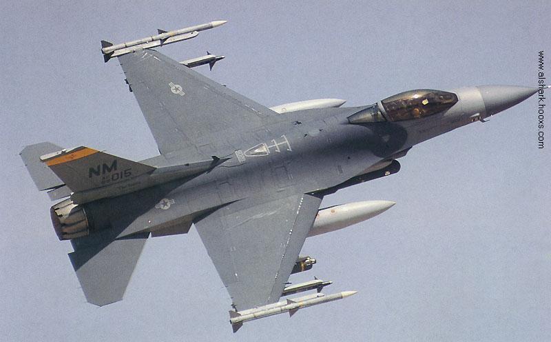مغامرات محاربي الفضاء F-16-010