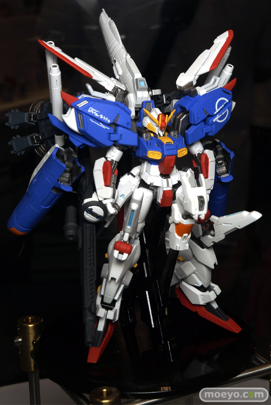 [Figurine Mecha] EX-S Super Sentinel "Superior Gundam" 13a10