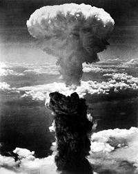 التاثيرات الناجمة من انفجار القنبلة النووية 200px-10