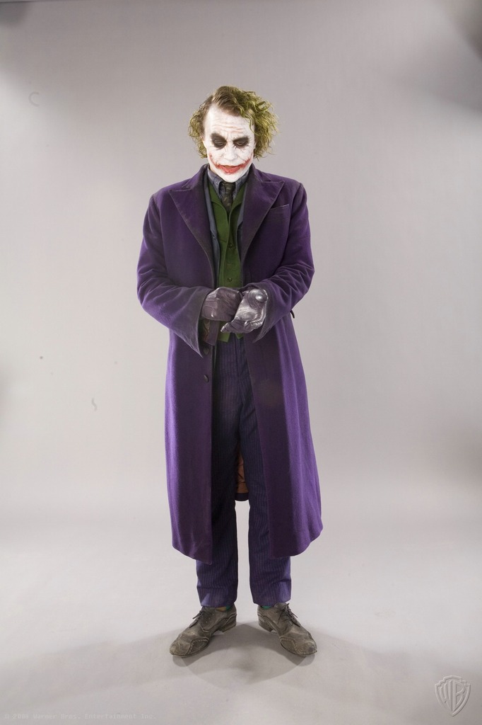 Le Joker (Dark Knight 2008) Dk08hl10