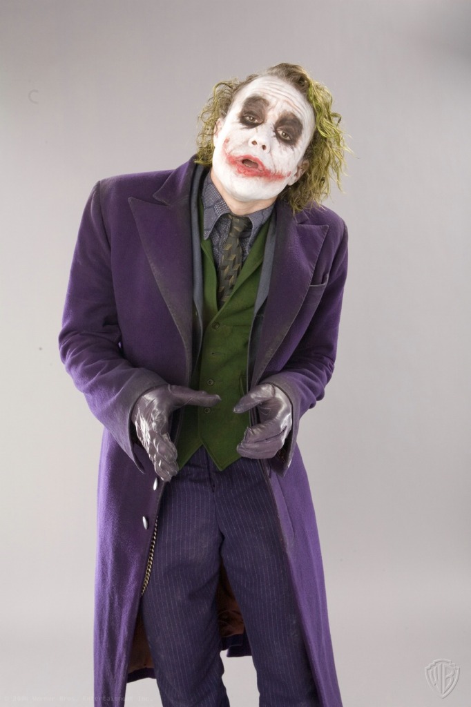Le Joker (Dark Knight 2008) Dk08hl14
