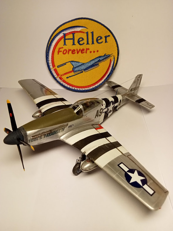 [HASEGAWA] NORTH AMERICAN P 51 D MUSTANG "Fool's paradise IV" Réf JS 101 Img20319