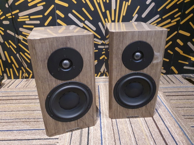 Dynaudio Special Forty Bookshelf Speaker (Used) SÓLD 2023-011