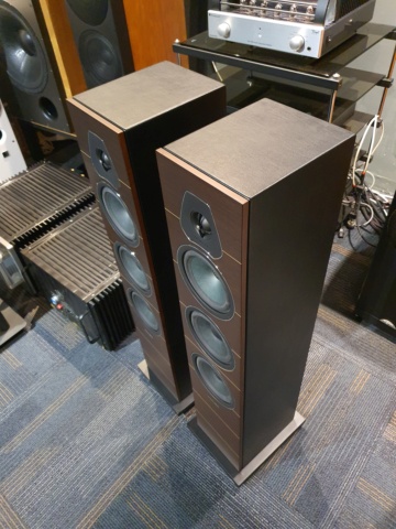 Sonus Faber Lumina 3 Floorstand Speaker (Used) SOLD 20230912