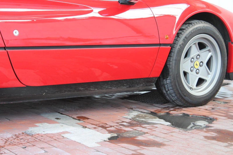 Amato Car Care incontra Ferrari 328 GTS...ritocco per raduno in Svizzera. 0210