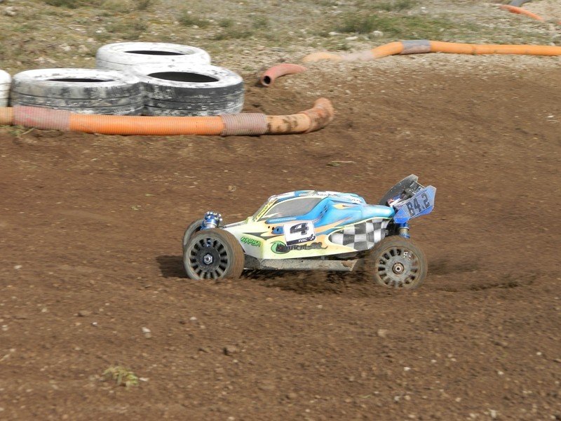 Course de ligue 8 TT 1/5 + Brushless à l'AMCH63 le 24 Mars - Page 7 P3240186