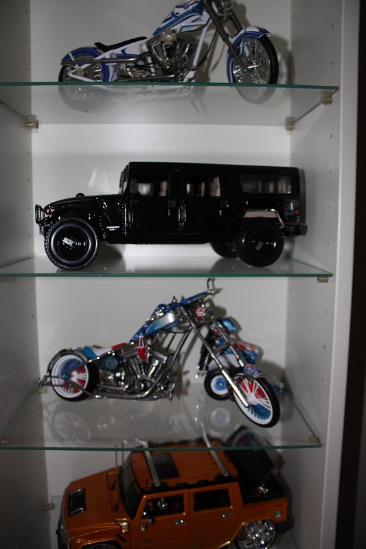 Meine kleine sammlung 1:18 und 1:10 Img_5036