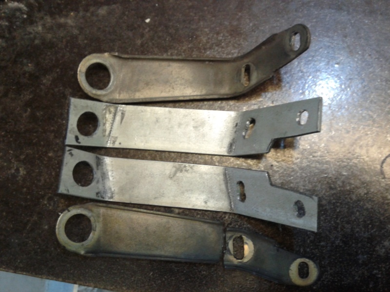 rt intermediate fairing brackets  2013-031