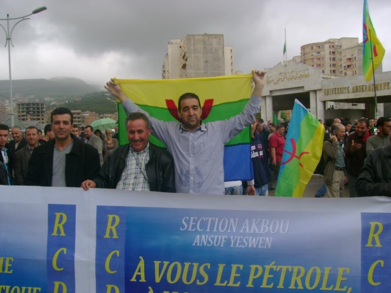 Marche du 20 Avril 2013 à Bgayet:  Une forte mobilisation pour l'officialisation de Tamazight  212