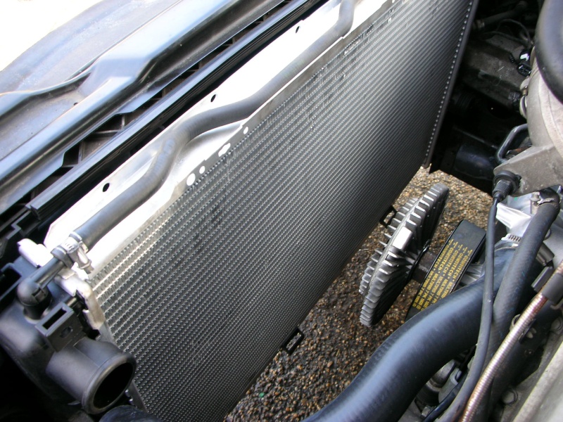 changement radiateur moteur Dscn8823