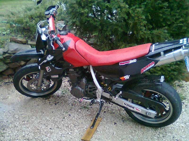 Et un p'tit nouveau en KLR 650 supermot'! Photo011