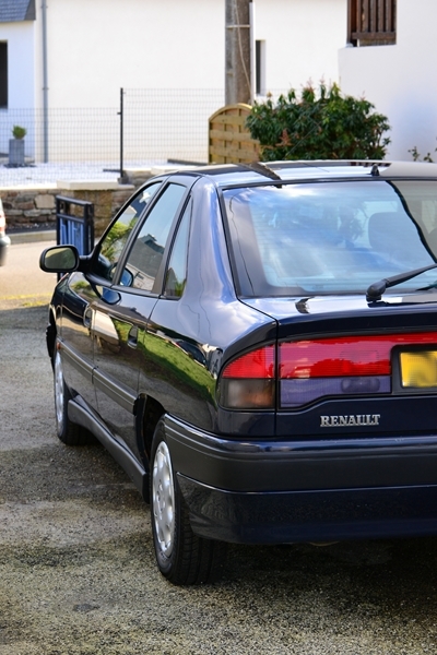 Renault Safrane de 1995 Dsc_2428