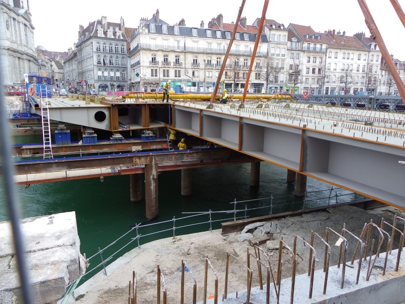 CHANTIER DU TRAM A BESANCON  - Page 2 Imgp3014