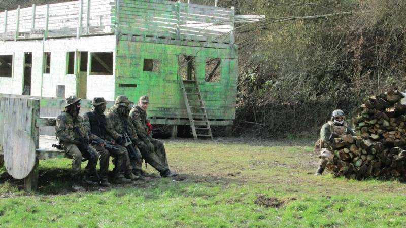 photos de nos parties d'airsoft (sniping airsoft) - Page 3 Img_0810