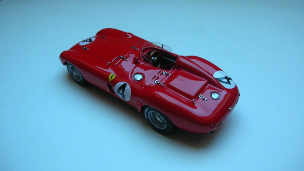 121 LM - Le Mans 1955- Kit Renaissance 121_lm14