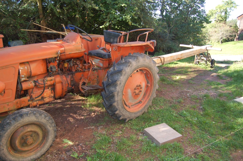 Transporter des grands bois avec un tracteur + brouette Dsc_0323