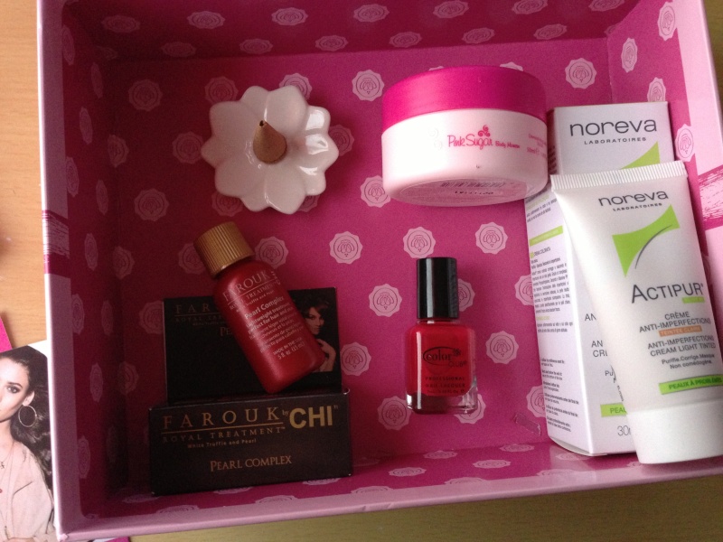 [Février 2013] Glossybox "Alchimie" - Page 9 Img_7610
