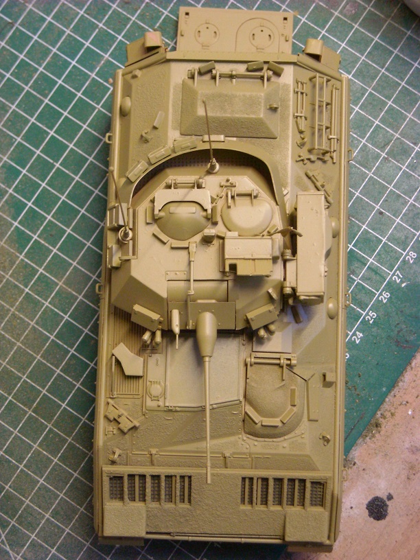 Bradley M-2 avec intérieur complet [ TAMIYA 1/35° ] De Dragonww2. - Page 4 Dscn4212