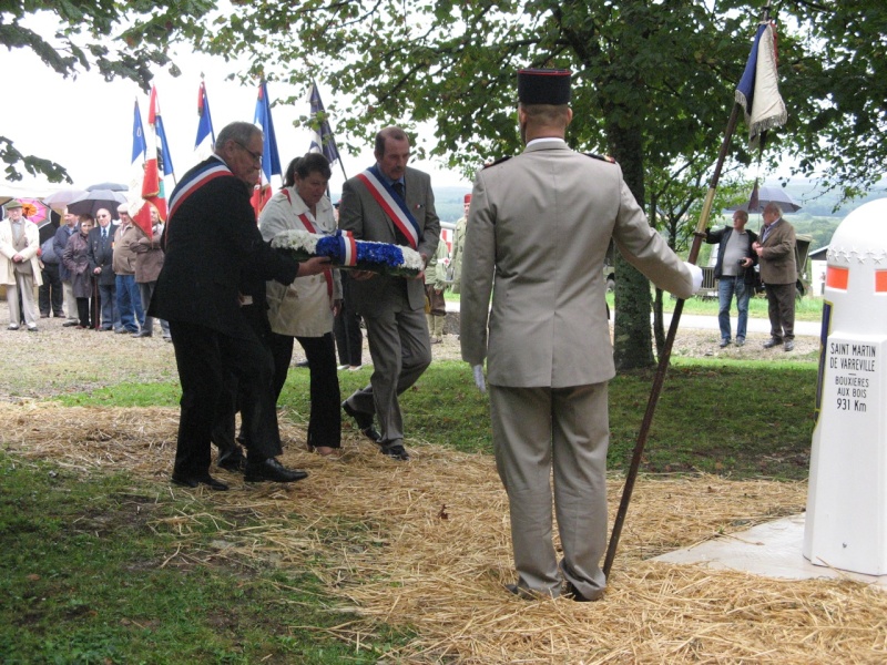 Borne du serment de Koufra:  BOUXIÈRES AUX BOIS (88) Bouxia14