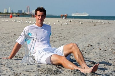 FED/NADAL ????? NAH !!!! LETS TALK ABOUT FACEBOOK AND TWITTER - Page 2 Murray10