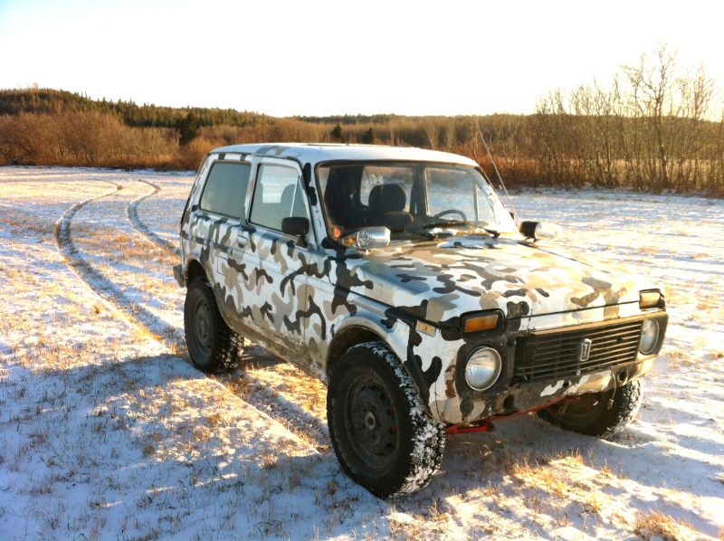 Lada niva camouflage d'hiver ( Québec )  Img_0313