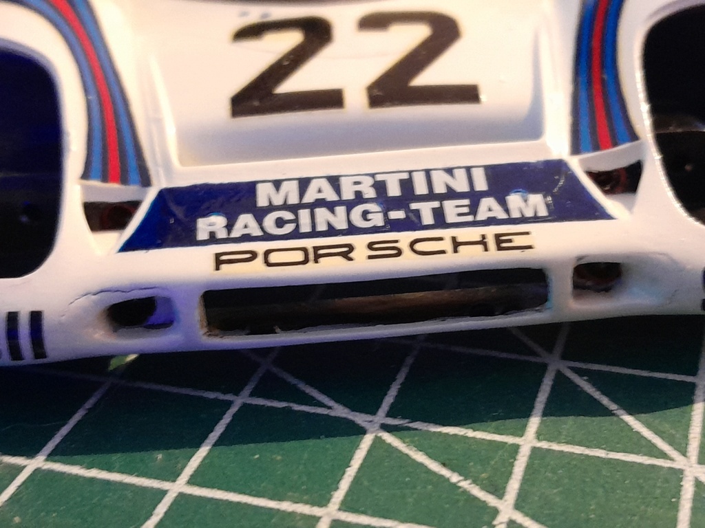 Porsche 917 "Martini" vainqueur en 71 Heller 1:24 - Page 7 11410
