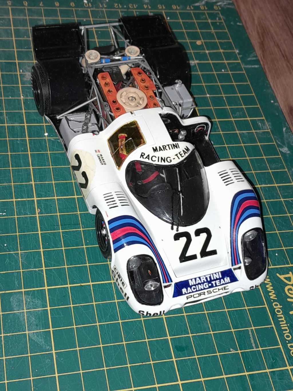 Porsche 917 "Martini" vainqueur en 71 Heller 1:24 - Page 8 13210