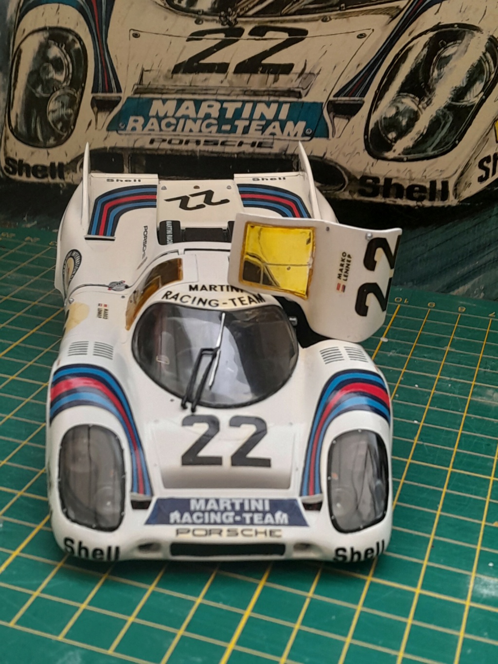 Porsche 917 "Martini" vainqueur en 71 Heller 1:24 - Page 8 20221251