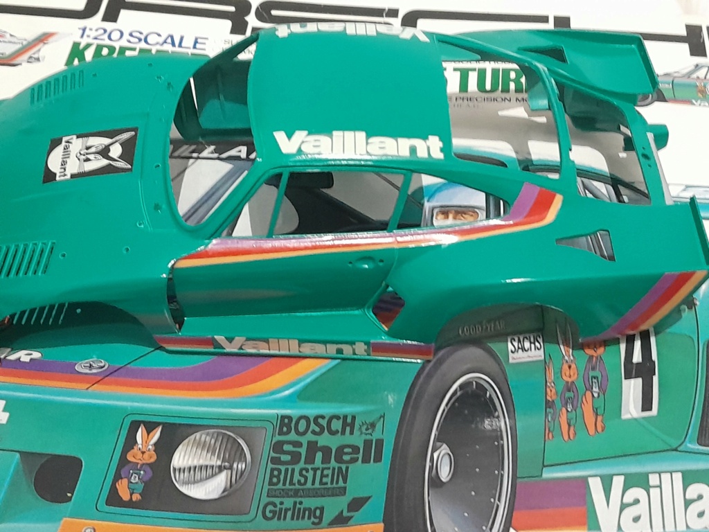 tamiya 1:20 Porsche 935 kremer vaillant - bob Wolleck - Page 3 3126