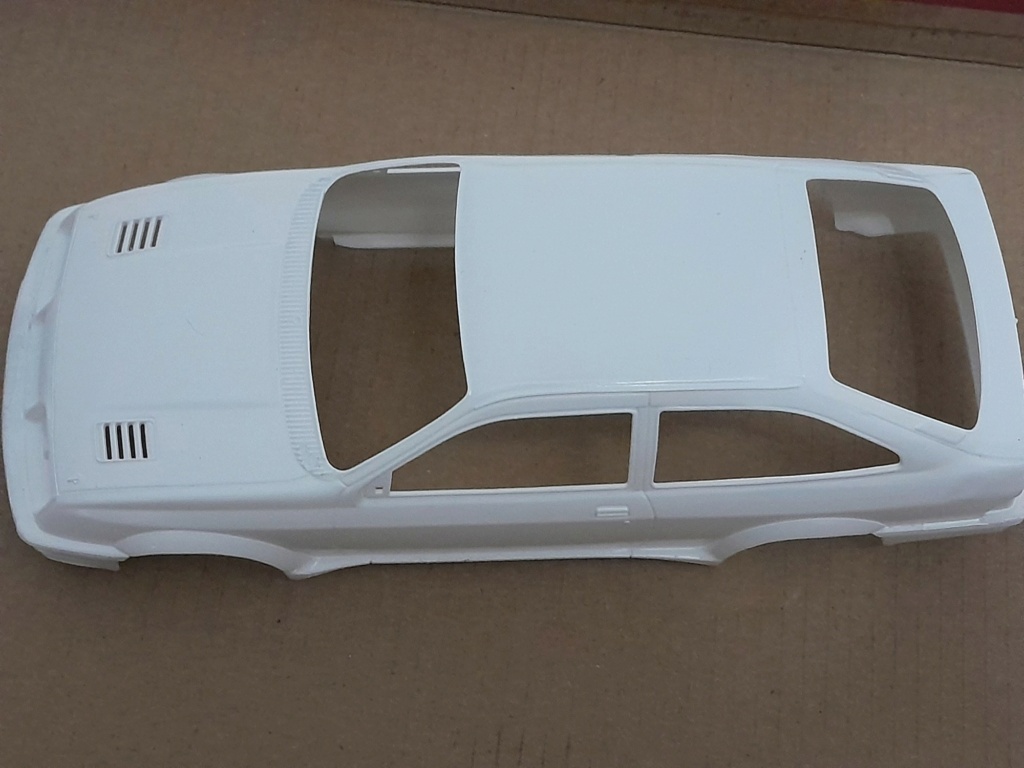 1:24 Ford Sierra Cosworth en duo versions Didier Auriol grA rallye Tamiya-Renaissances 430