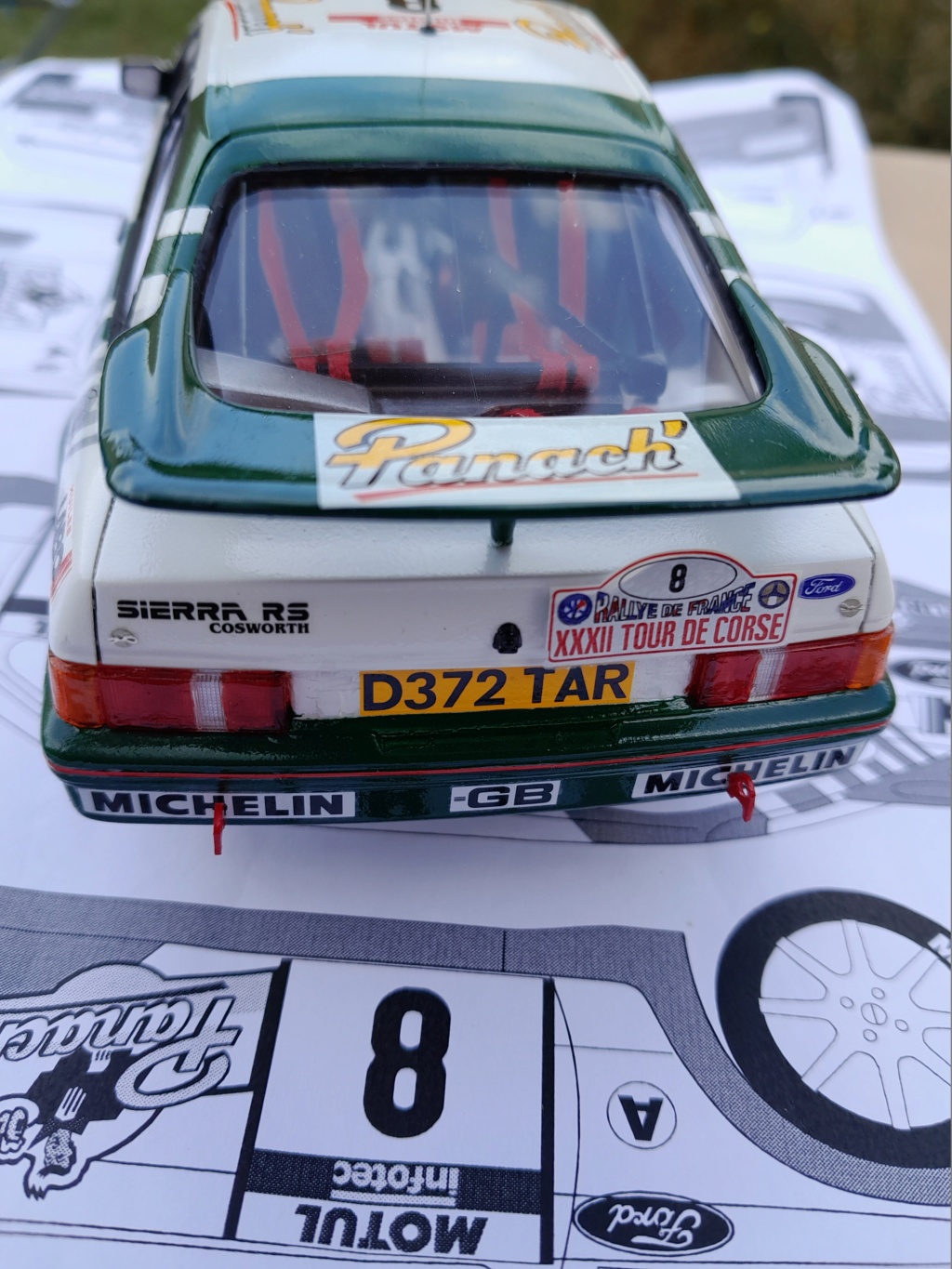 * 1:24 Ford Sierra Cosworth en duo versions Didier Auriol grA rallye Tamiya-Renaissances - Page 5 9812