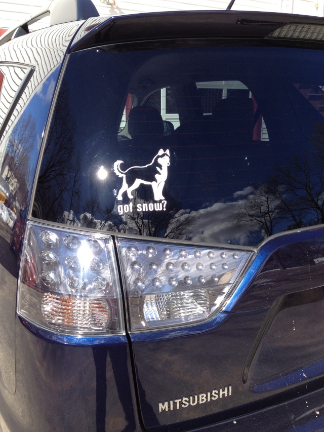 Finally warm enough to put my husky decal on my car! Photo_16