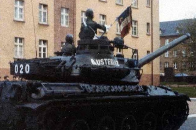 AMX 30 : marquages de tourelle Char_012