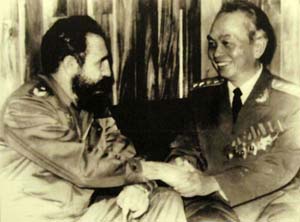 Báo của Cuba ca ngợi Đại tướng Võ Nguyên Giáp Fidel_10
