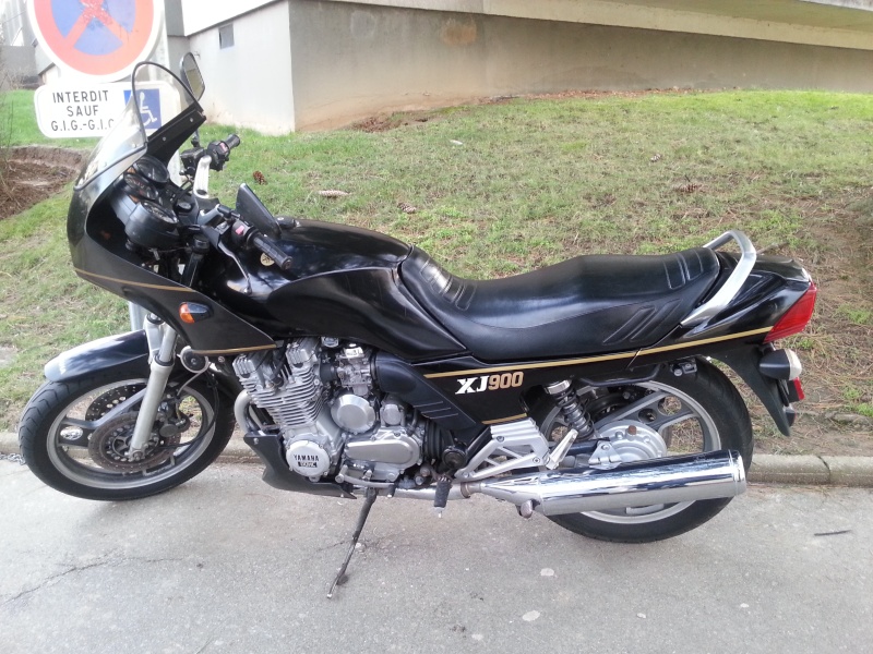 YAMAHA XJ 900 ( et oui une moto) 20130210