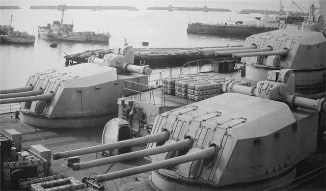 Cuirassé Jean Bart 1955 1/145 - Page 6 Jean_b17