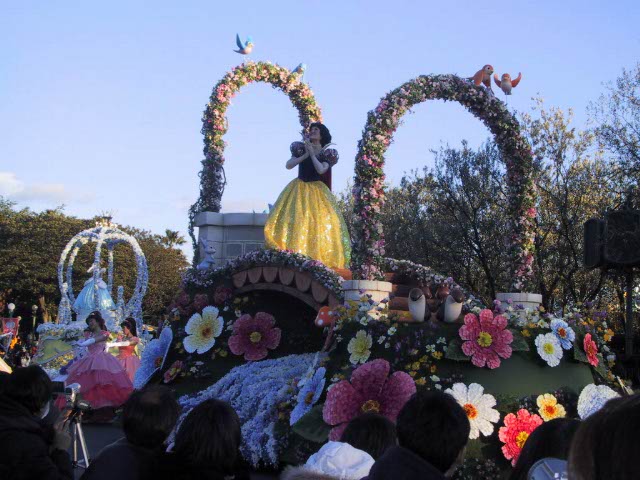 Disney Princess Days 17 janvier - 4 avril 2005 - Un bouquet d'amour Procession Spedpd33