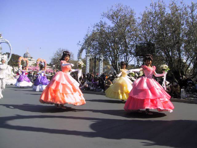 Disney Princess Days 17 janvier - 4 avril 2005 - Un bouquet d'amour Procession Spedpd35