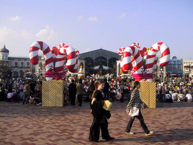 Fantastique Noël 2004-  5 Novembre - Décembre 25, Tokyo. Décorations Parc Spex0443