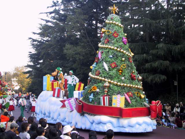 Fantastique Noël 2004 -5 Novembre - Décembre 25. Tokyo - Noël de Mickey Parade Spex0464