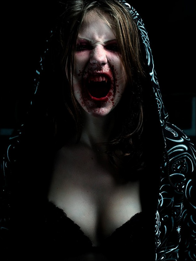Constance DeLaney Vampir10
