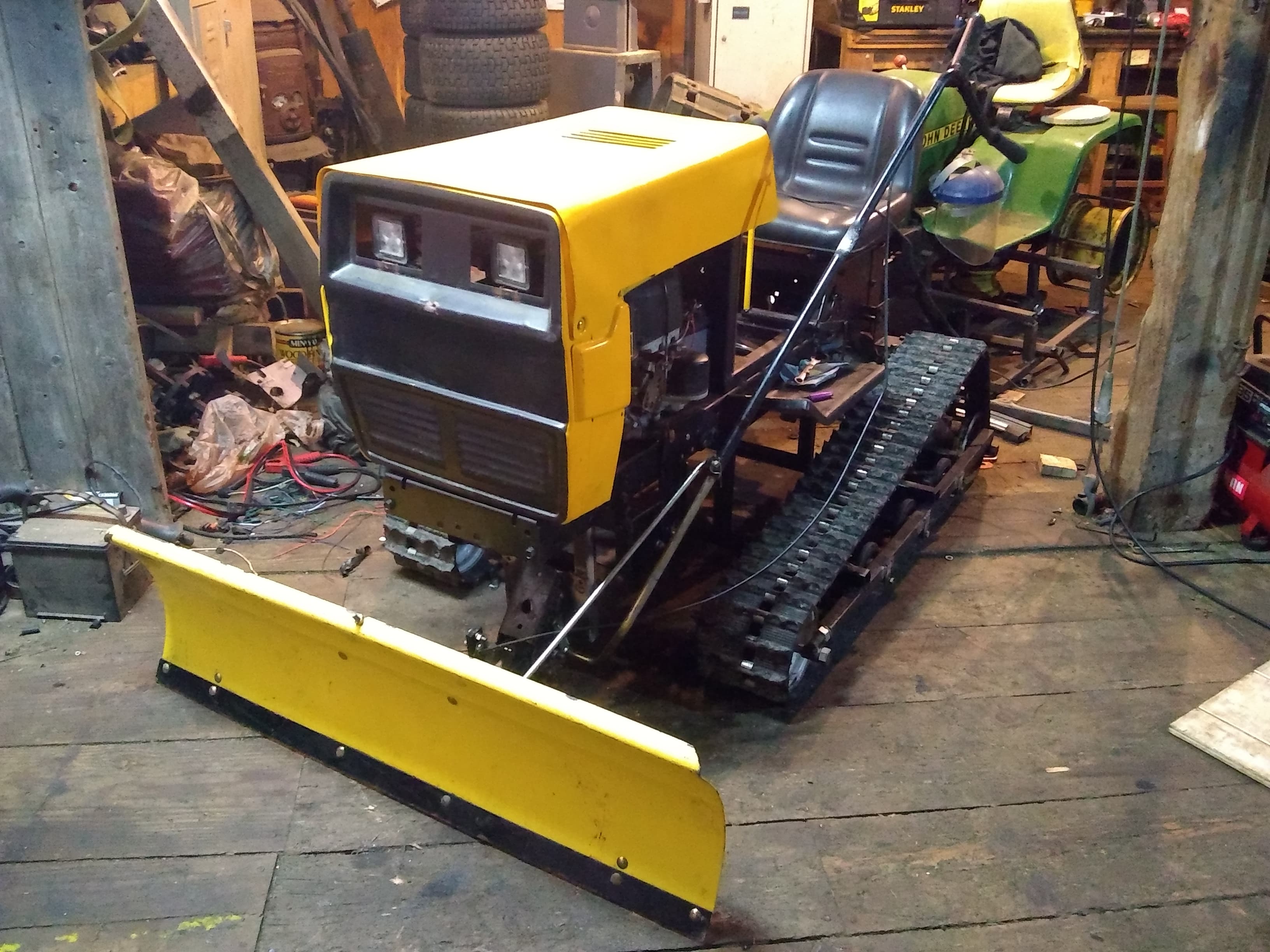 homemade mini dozer - Page 3 38691010