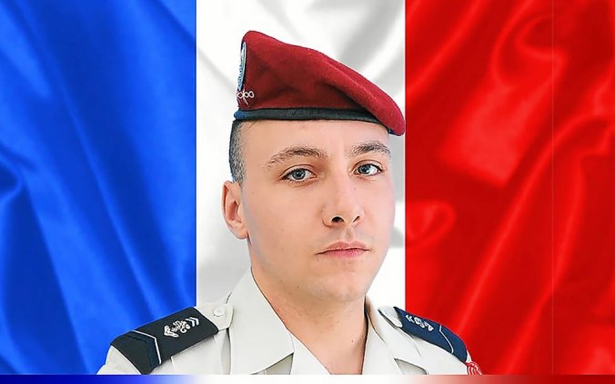 Deux militaires Paras tués au Mali - un troisiéme grièvement blessé Arnaud10