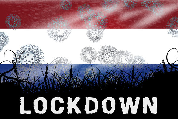 Skeven Haguen  - La Haye -  Netherlands. - Pays  bas - Les Hollandais refutent le couvre -feu . Lockdo10